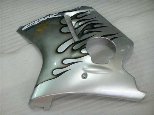 1996-2007 Honda CBR1100XX Blackbird Motorcycle Fairing - Silver Black Flame Canada Suppliers