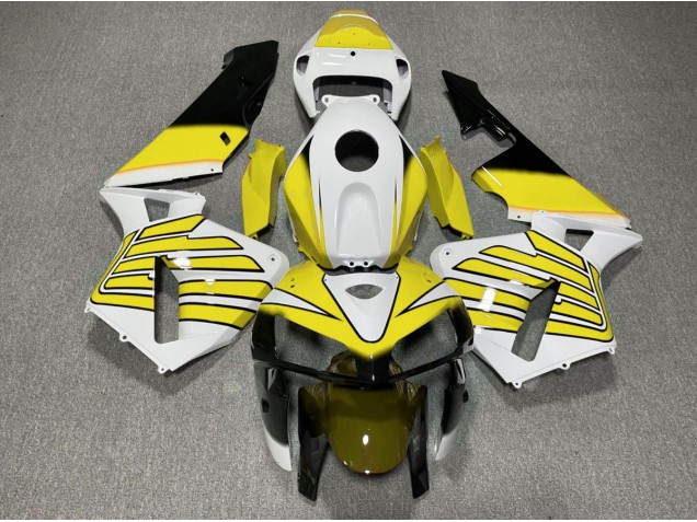 2005-2006 Yellow and White Wings CBR600RR Motorcycle Fairings 2005-2006 Yellow and White Wings CBR600RR Motorcycle Fairings