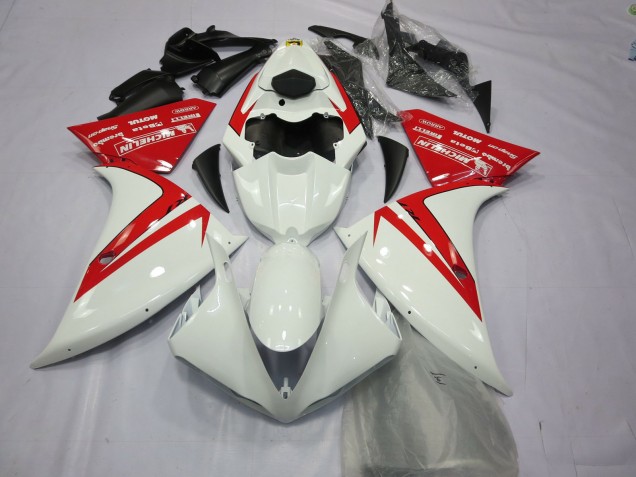 2012-2014 Red and White R1 Motorcycle Fairings 2012-2014 Red and White R1 Motorcycle Fairings