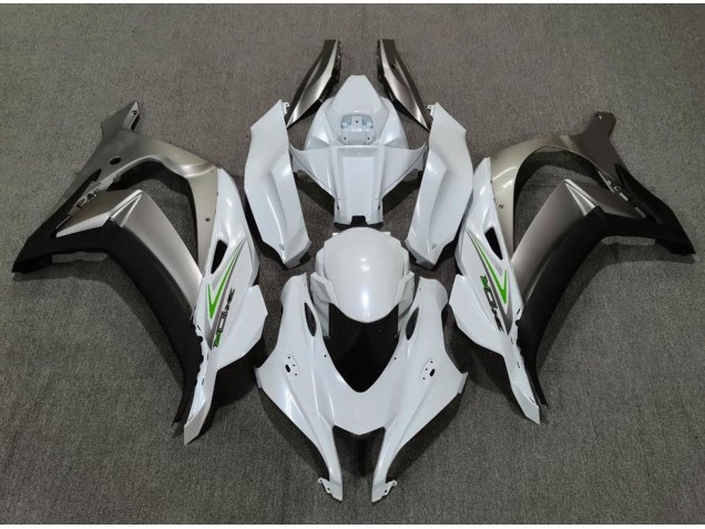 2016-2019 Pearl White and Silver ZX10R Motorcycle Fairings 2016-2019 Pearl White and Silver ZX10R Motorcycle Fairings